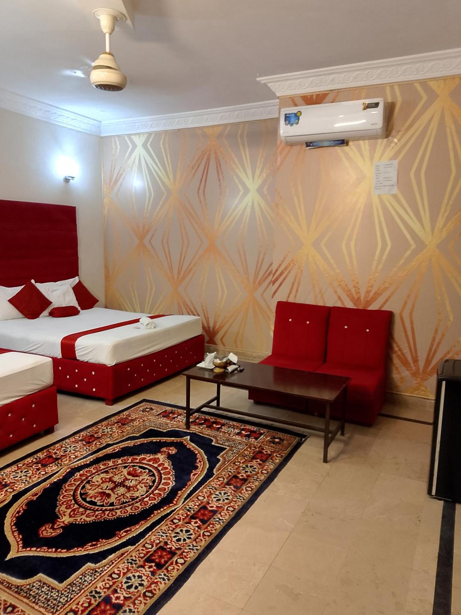 Hotel Royal Grand Lahore Exterior photo
